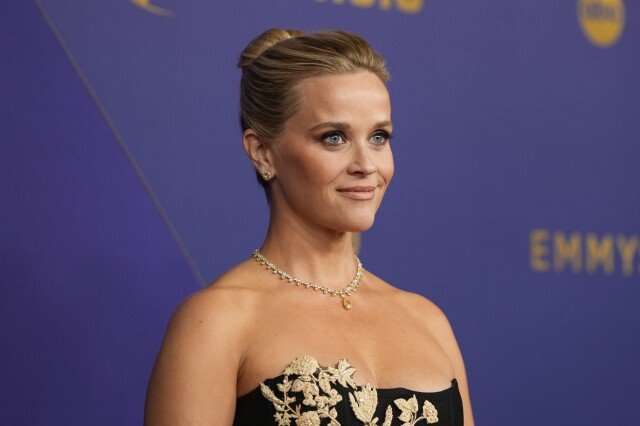 Reese Witherspoon bergabung dengan penulis bestseller Harlan Coben untuk novel ketegangan pertamanya